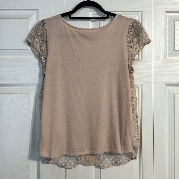 LAUREN CONRAD Size Medium Tan Cream Floral Lace Mixed Media Blouse Neutral - Picture 7 of 7